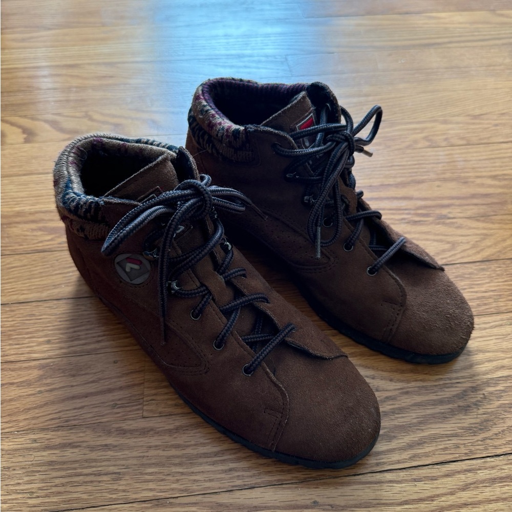 Vintage Fila Brown Suede Ankle Boots with Patterned Collar Size 8